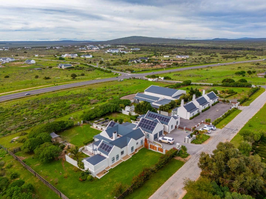 9 Bedroom Property for Sale in Oliphantskop Western Cape